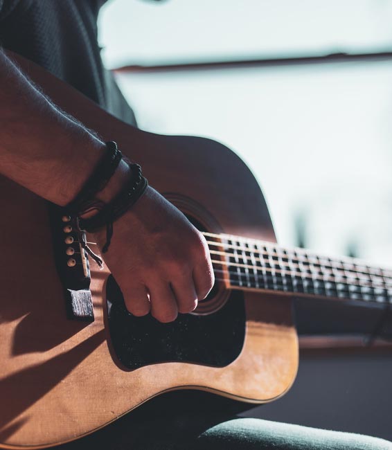 gitaarles muziekschool klein